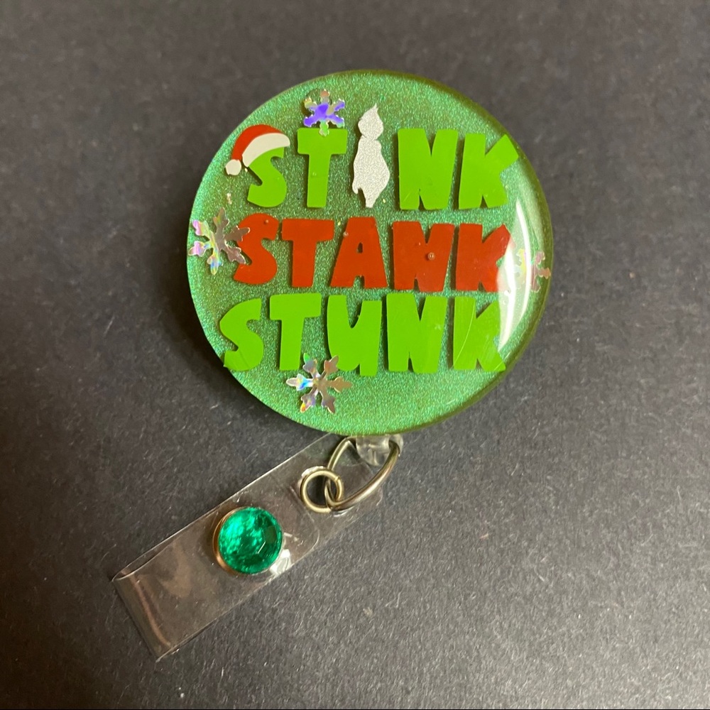 Grinch Themed Badge Reel